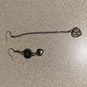 🥳 Host pick/Heart and clock heart mismatched earrings